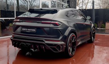 
									Lamborghini Urus Mansory Venatus full								